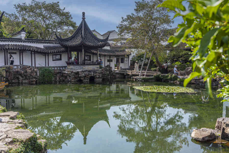 China - Suzhou 53 - Jardín del Pescador.jpg